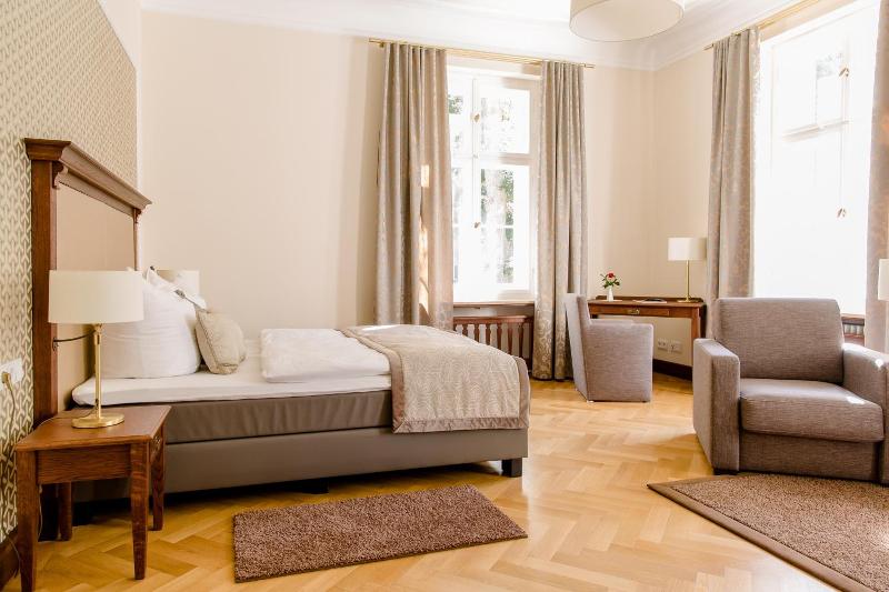 Hotel Villa Altenburg - Oda