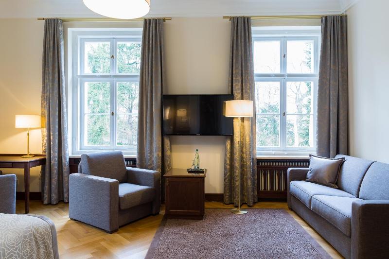Hotel Villa Altenburg - Oda