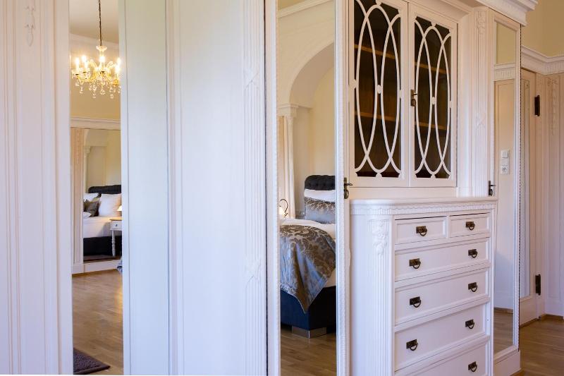 Hotel Villa Altenburg - Oda