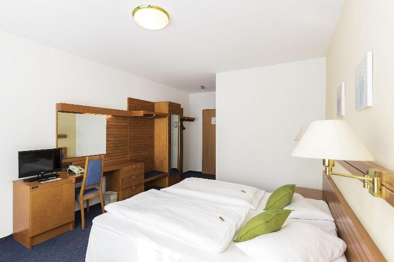 Hotel Am See - Oda