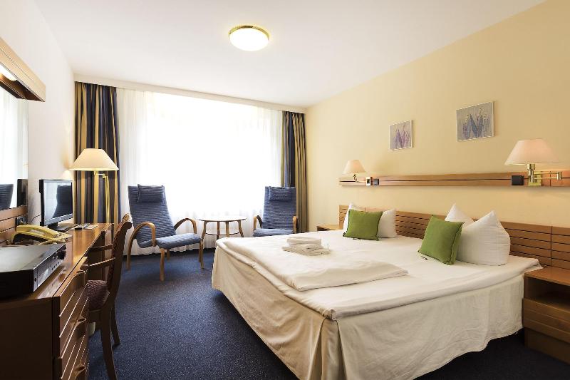Hotel Am See - Oda