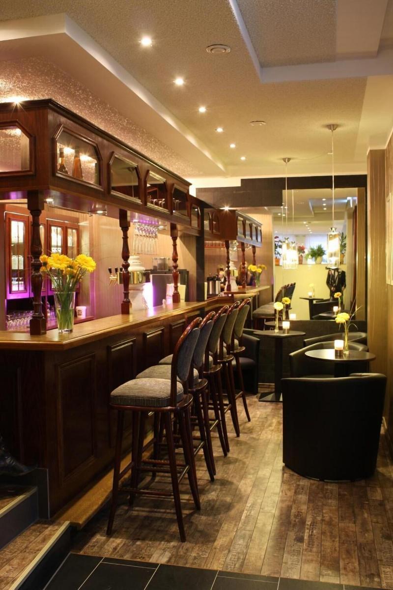 Hotel Eleganz - Bar