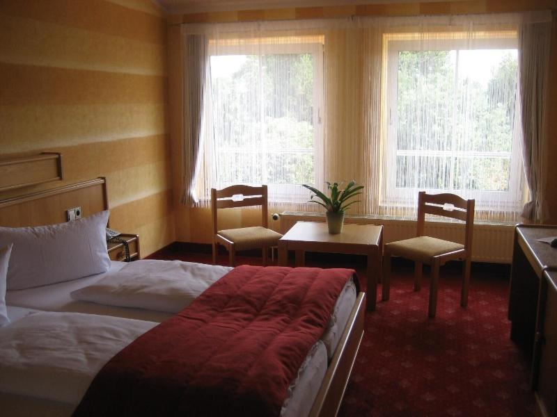 Hotel Eleganz - Oda
