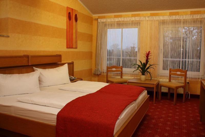 Hotel Eleganz - Oda