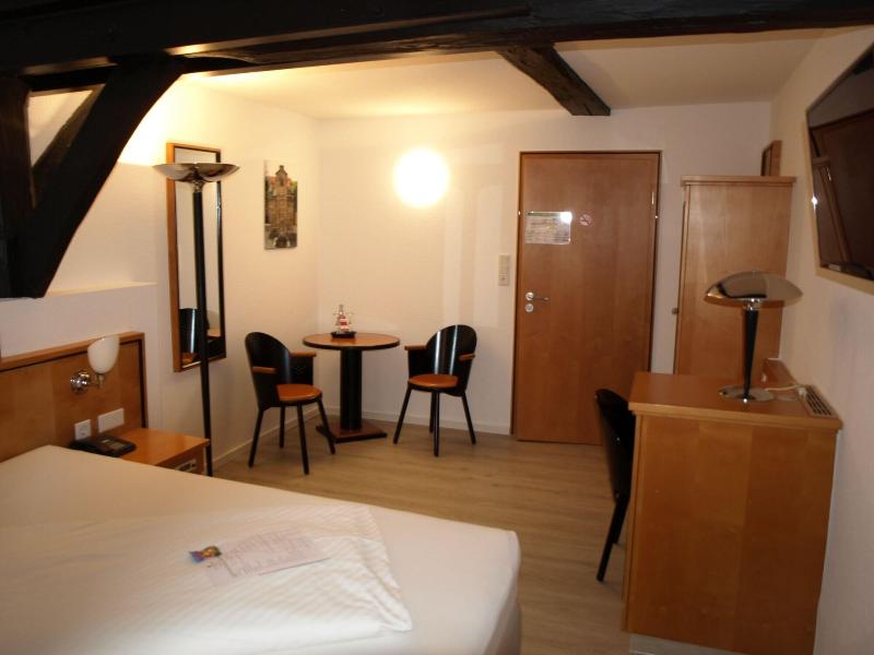 Hotel Alt Warburg - Oda