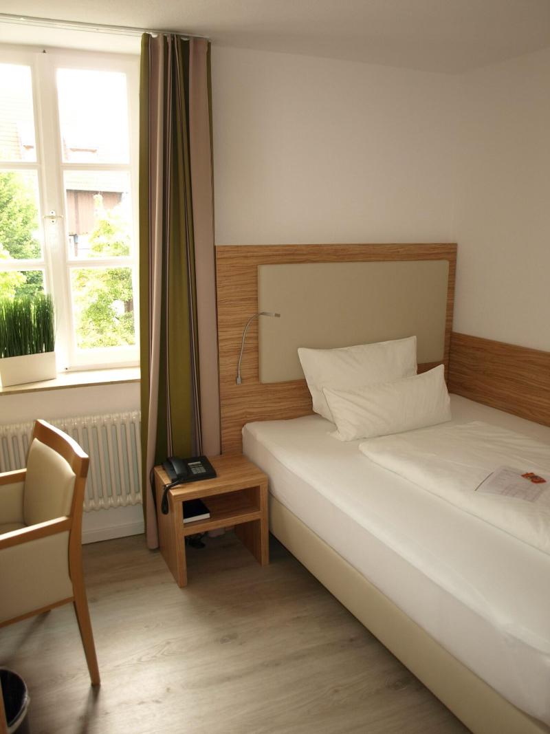 Hotel Alt Warburg - Oda