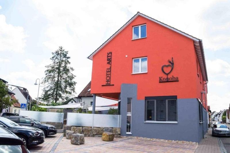 Hotel Arts - Genel
