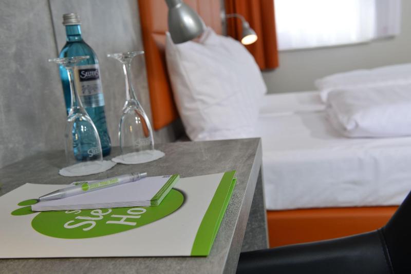 SleepySleepy Hotel Gießen - Oda