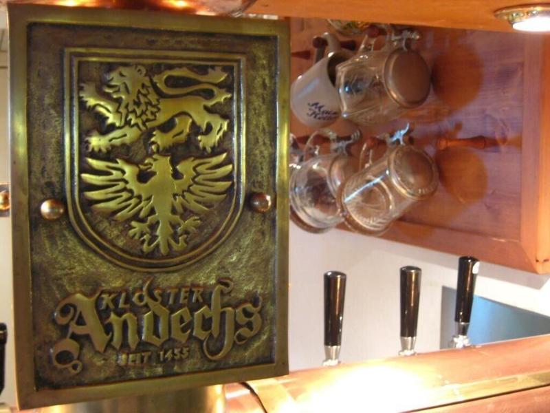 Der Obere Wirt Zum Queri - Bar
