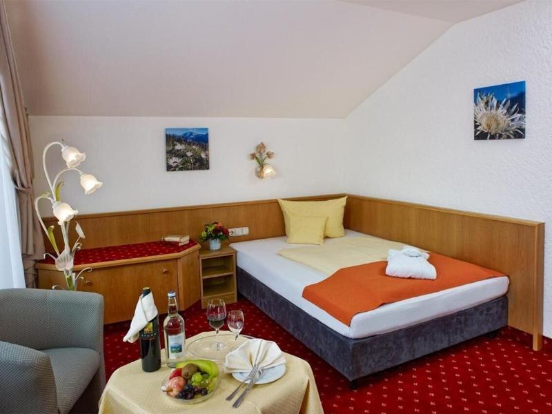 Hotel Tyrol - Oda