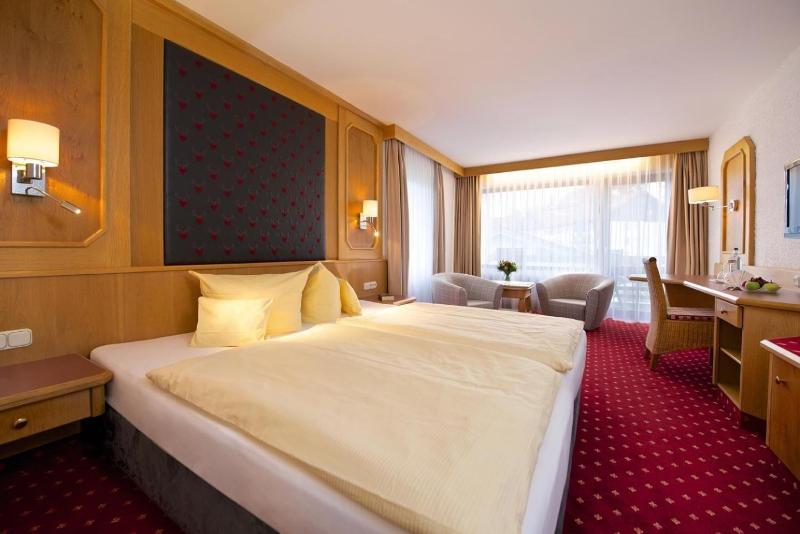 Hotel Tyrol - Oda