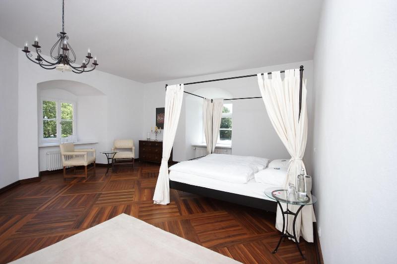 Schlossparkhotel Mariakirchen - Oda