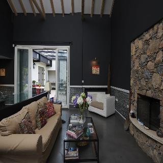 Varaba Country House