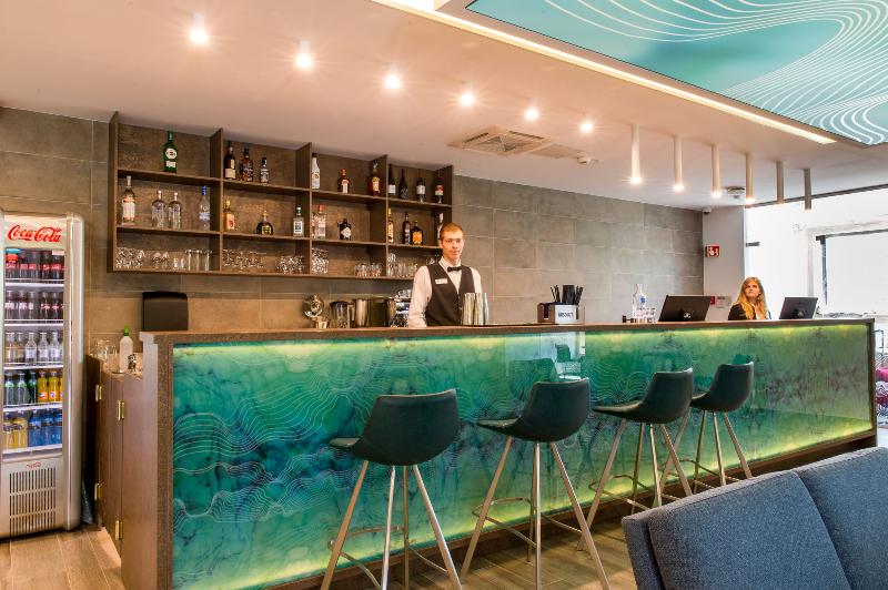 AKADEMIA HOTEL **** BALATONFURED - Bar