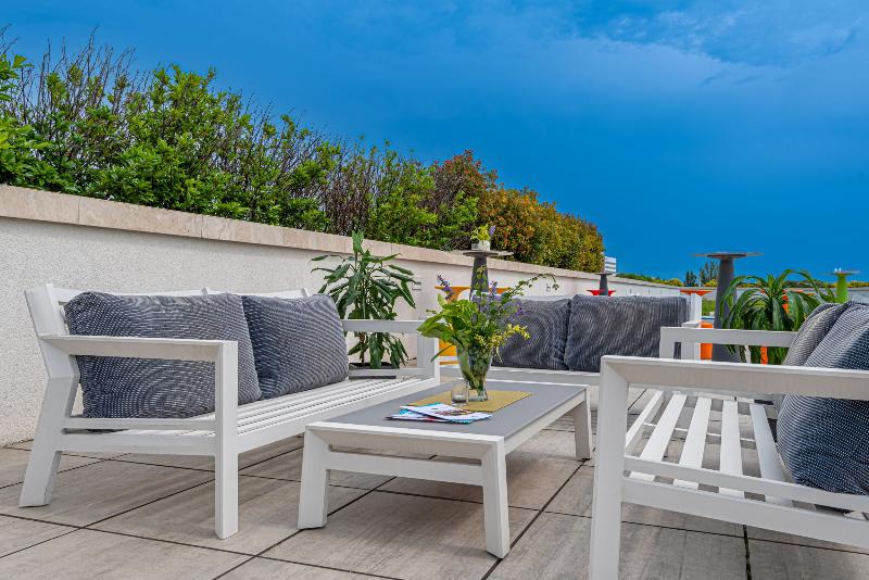 AKADEMIA HOTEL **** BALATONFURED - Teras