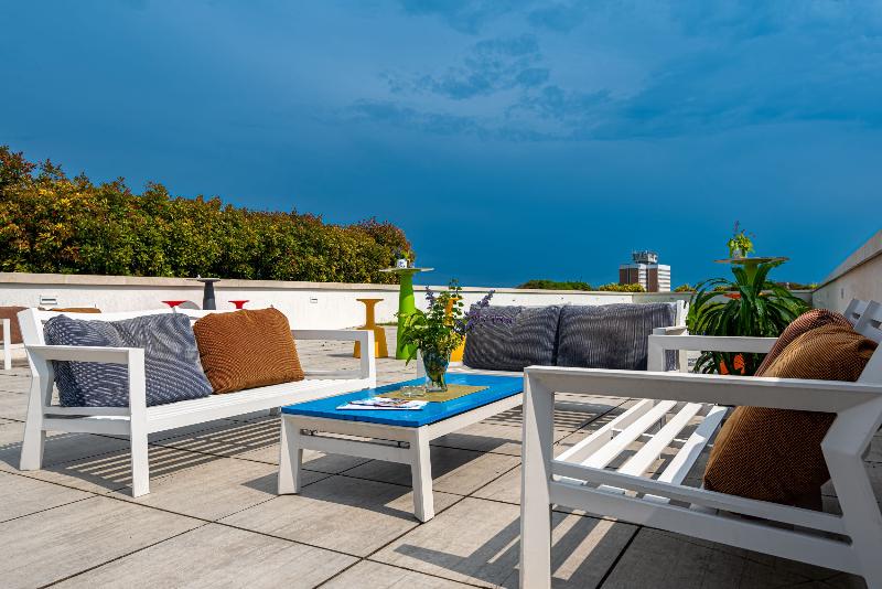 AKADEMIA HOTEL **** BALATONFURED - Teras