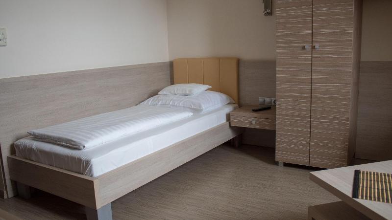 Gokart Hotel - Oda