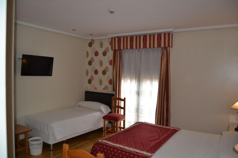 Hotel Villegas - Oda