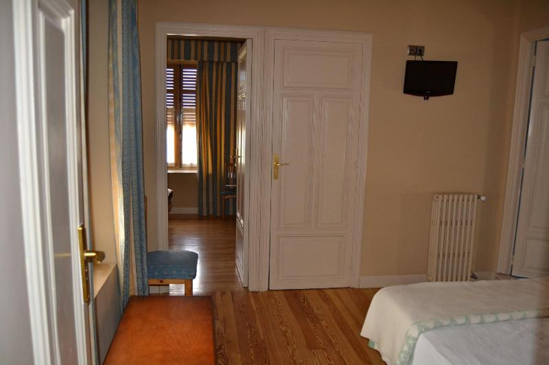 Hotel Villegas - Oda