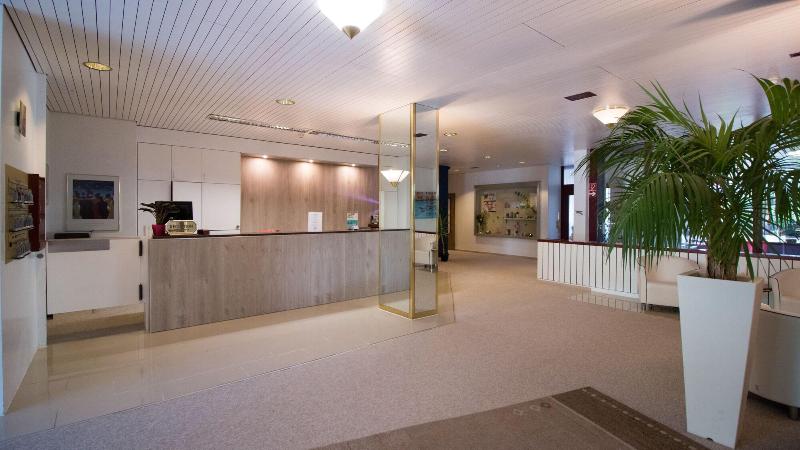 Park - Hotel Inseli - Lobi