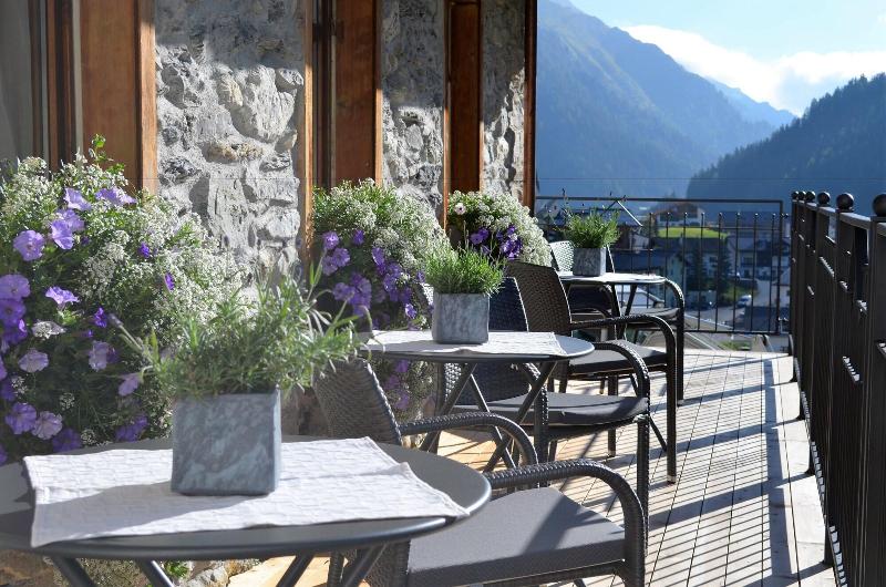 Laret Private Boutique Hotel - Teras