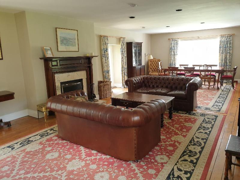 Burnhopeside Hall - Lobi