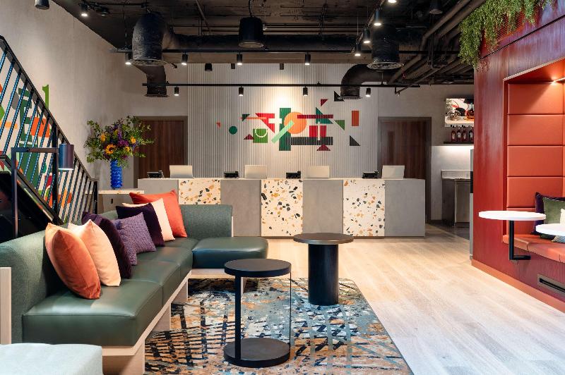 Hyatt Place London City East - Lobi
