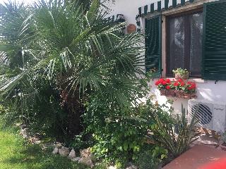 Au Jardin Fleuri fotoÄŸrafÄ±