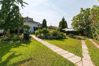 Au Jardin Fleuri fotoÄŸrafÄ±