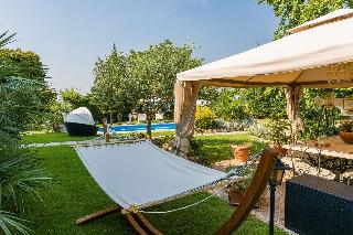 Au Jardin Fleuri fotoÄŸrafÄ±