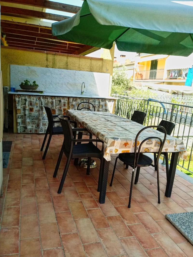 Sally's B&B - Teras