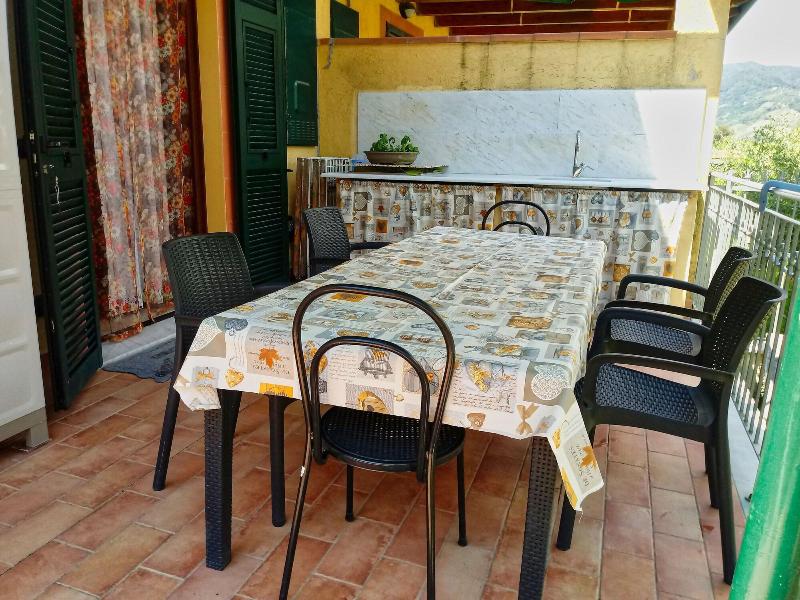 Sally's B&B - Teras