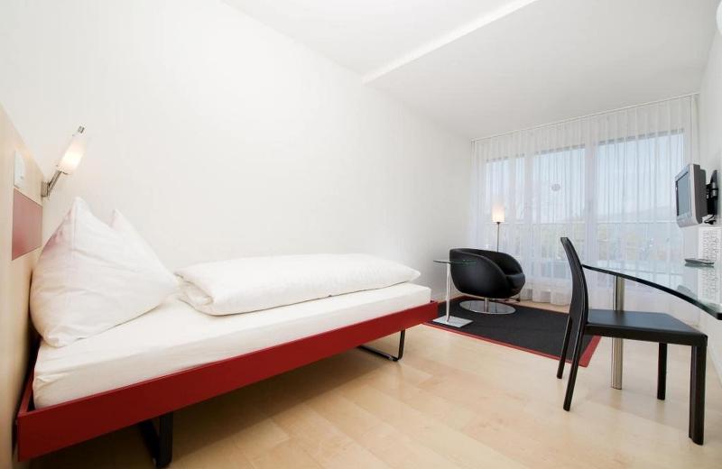 Hotel Seaside Abz Spiez - Oda
