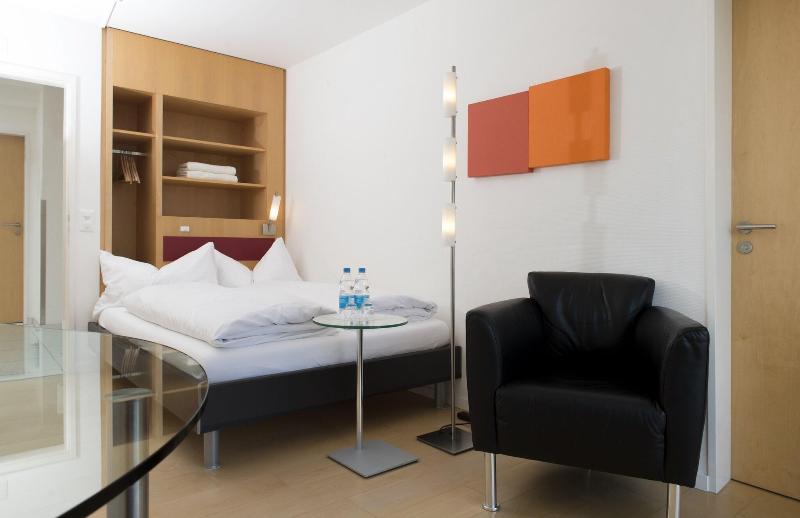 Hotel Seaside Abz Spiez - Oda