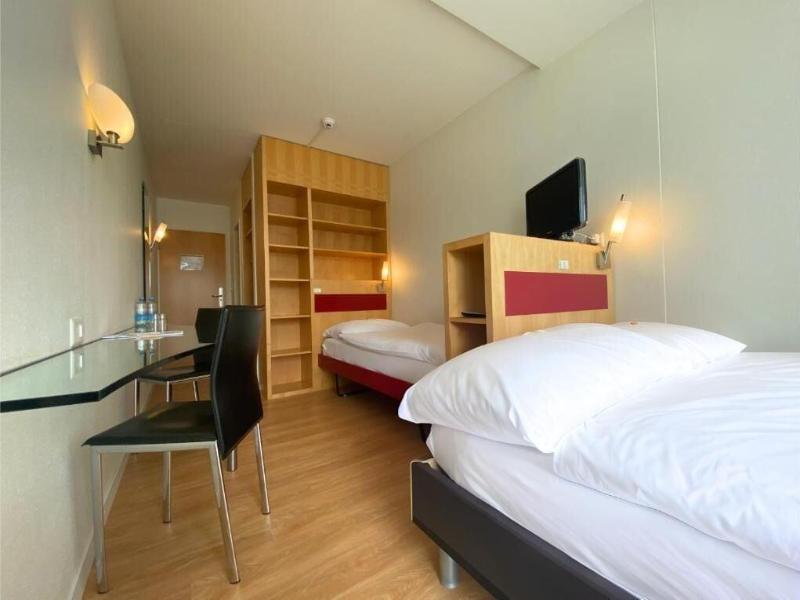 Hotel Seaside Abz Spiez - Oda