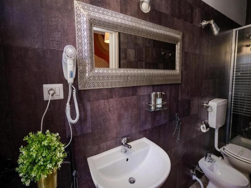 Cconforthotels Semplici Emozioni - Oda