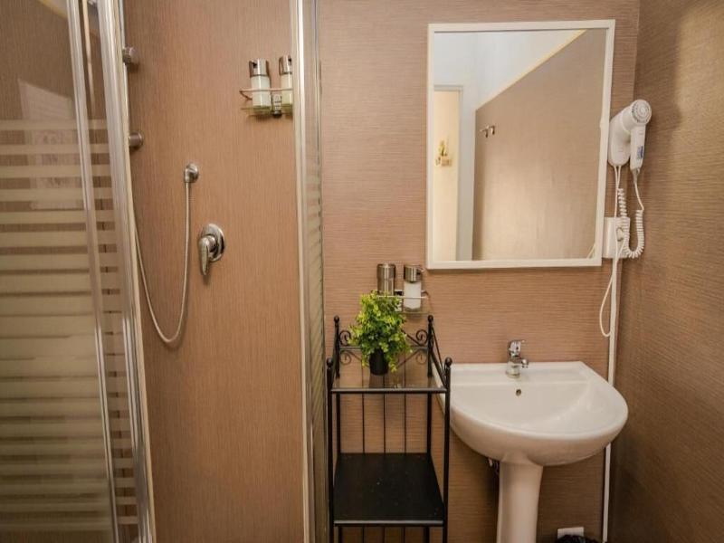 Cconforthotels Semplici Emozioni - Oda
