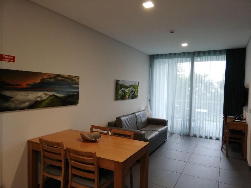 Whales Bay Hotel Apartamentos - Oda