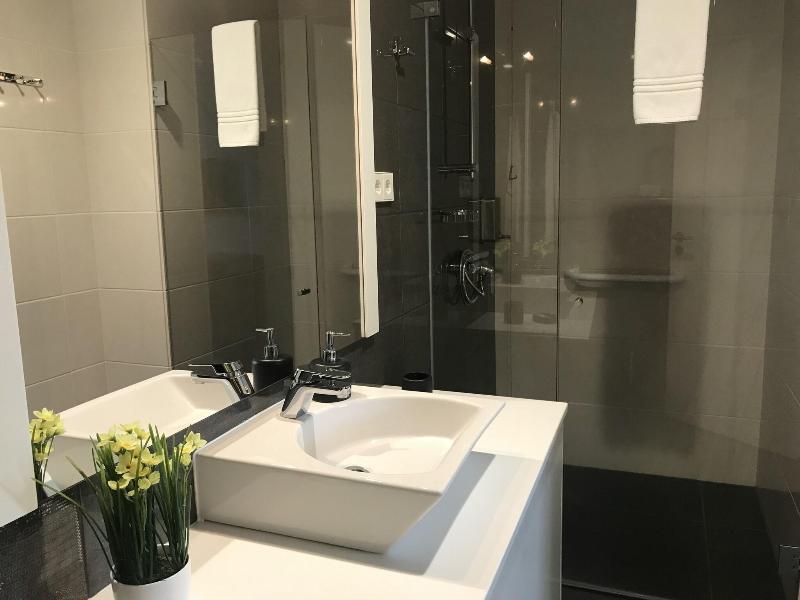 Whales Bay Hotel Apartamentos - Oda