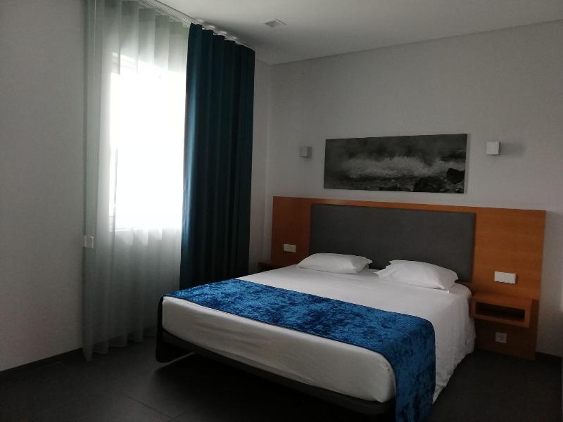 Whales Bay Hotel Apartamentos - Oda