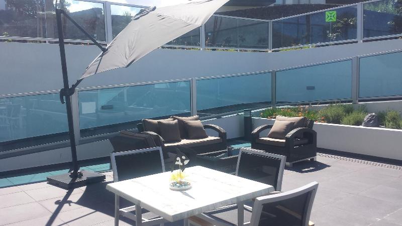 Whales Bay Hotel Apartamentos - Teras