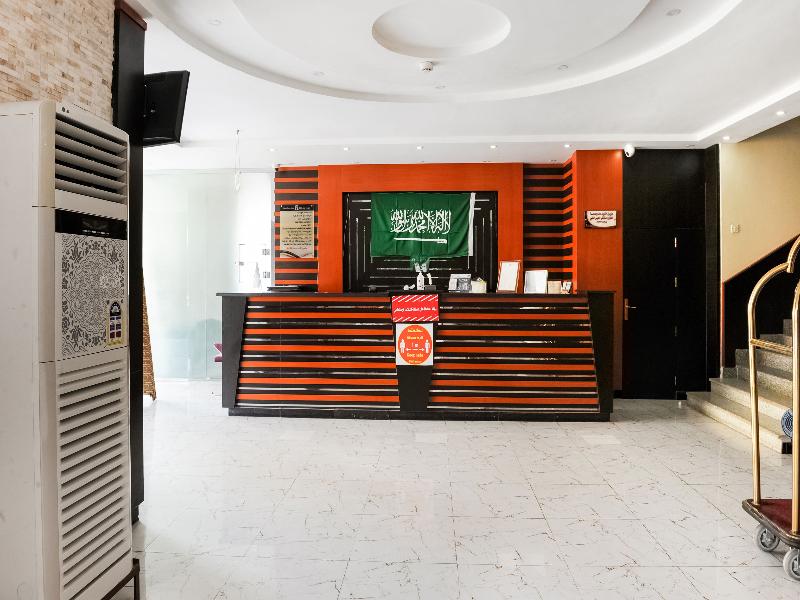 491 Rosa Plaza Hotel - Lobi