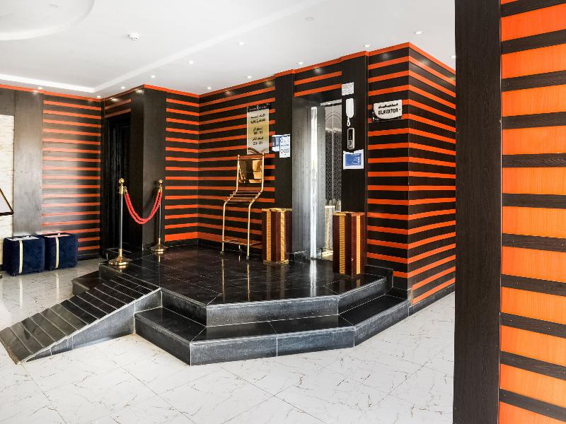 491 Rosa Plaza Hotel - Lobi