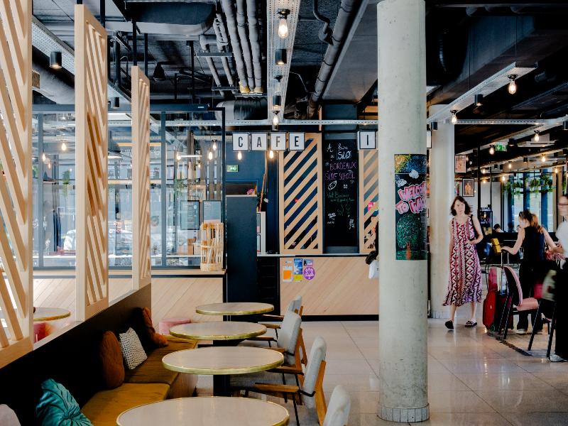 Slo Hostel - Genel