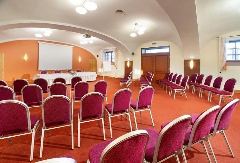 Hotel Chvalska Tvrz - Toplantı