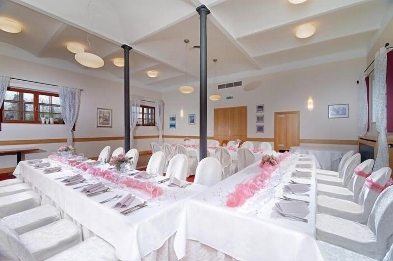 Hotel Chvalska Tvrz - Aktivite