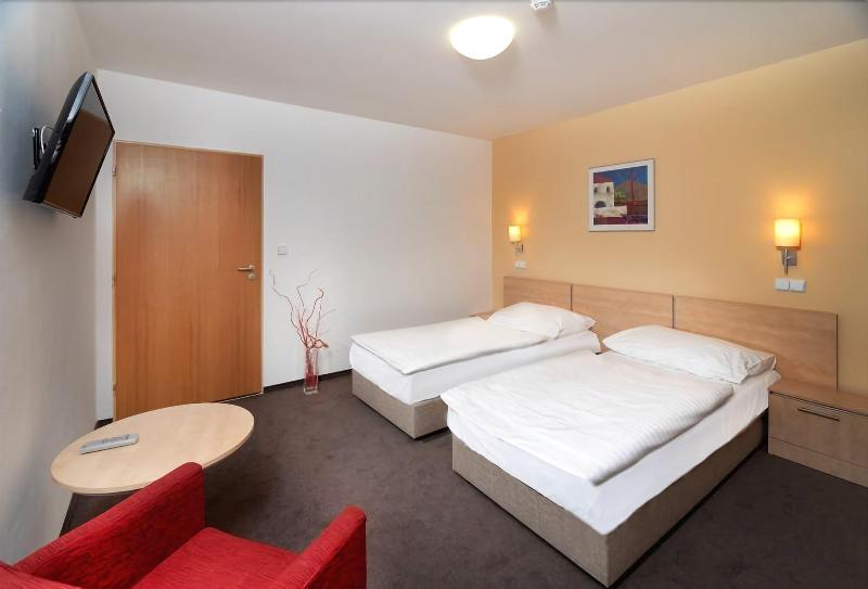 Hotel Chvalska Tvrz - Oda