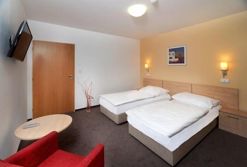 Hotel Chvalska Tvrz - Oda