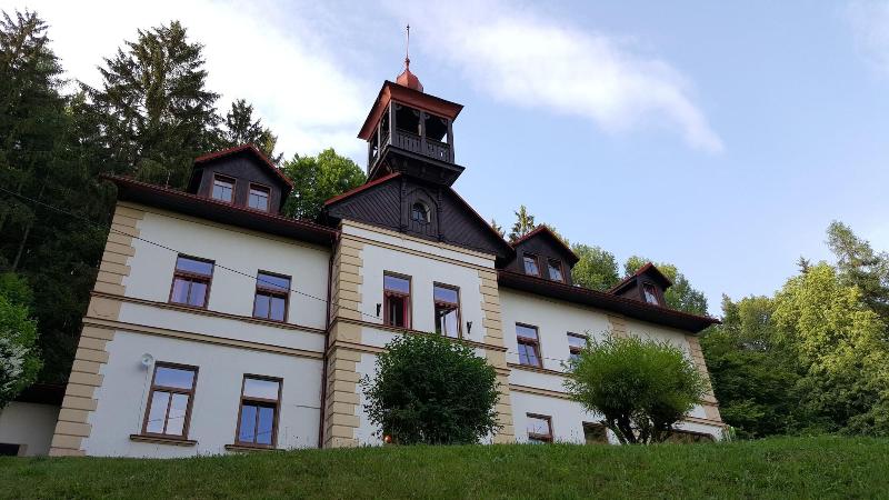 Hotel Pod Šikmou Věží - Genel