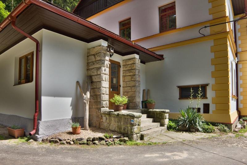 Hotel Pod Šikmou Věží - Genel